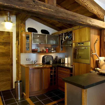Superbe A Avec Balcon Et Vue Mont-blanc - Fr-1-343-209 Apartment *